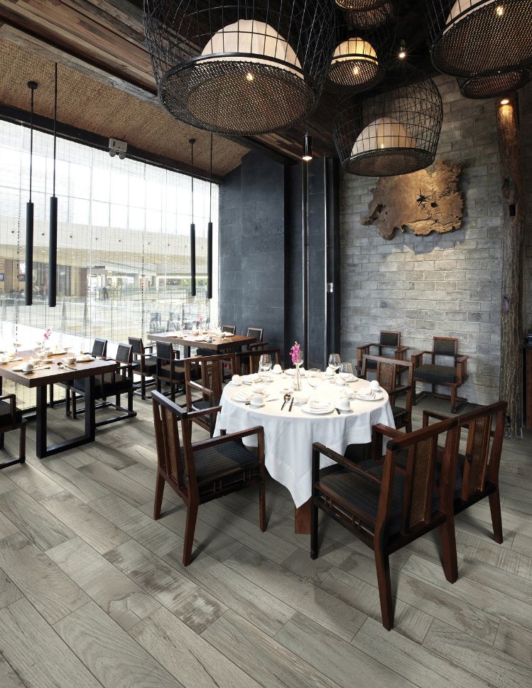 commercial floors in a restaurant dining room